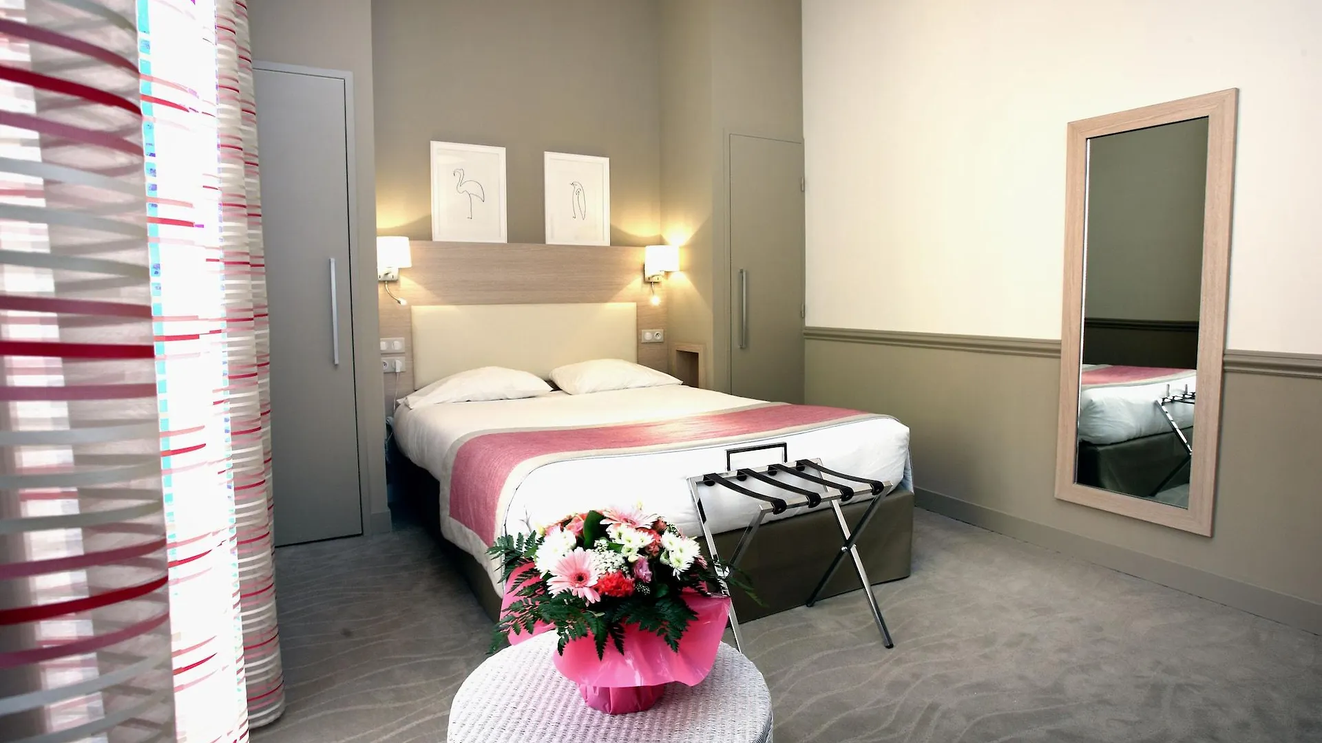 Hotel Vacances Bleues Royal Westminster Menton 3*,  Frankrig