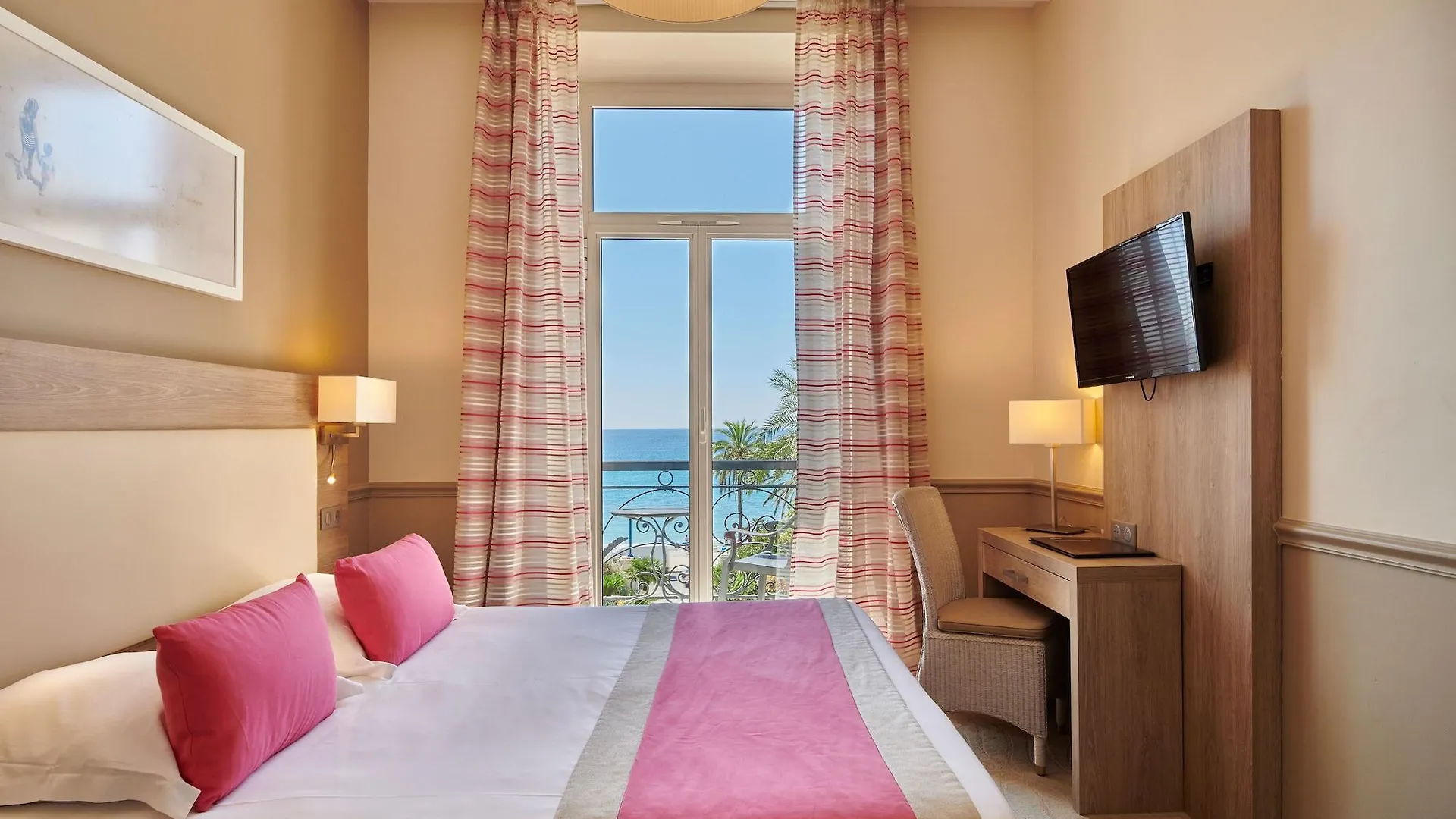 ***  Hotel Vacances Bleues Royal Westminster Menton France