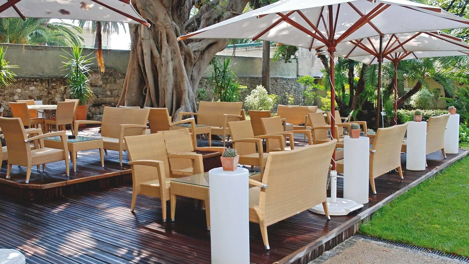 ***  Hotel Vacances Bleues Royal Westminster Menton France