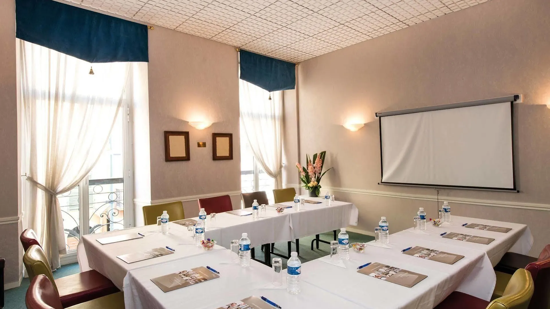 Hotel Vacances Bleues Royal Westminster Menton 3*,