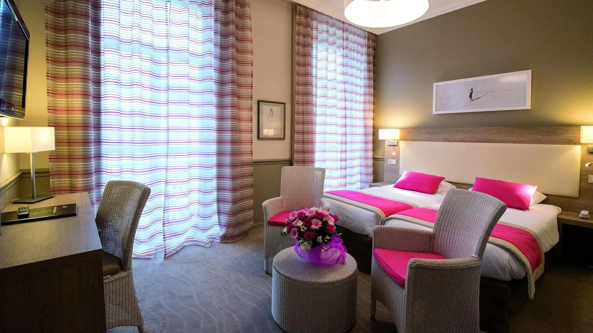 Hotel Vacances Bleues Royal Westminster Menton 3*,